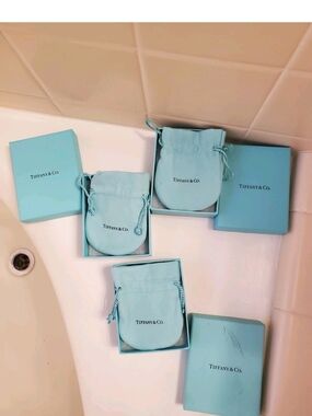 Tiffany & Co. Blue Pouch Jewelry Gift Set - Light Blue